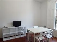 Center דירה *